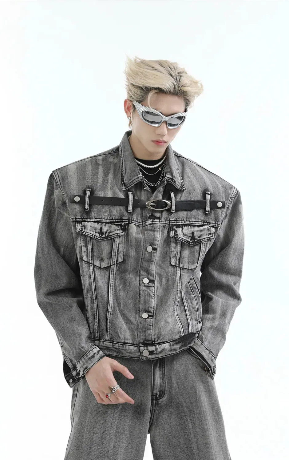 【24s Aug.】Heavy Distressed Belt-decorated Denim Suit