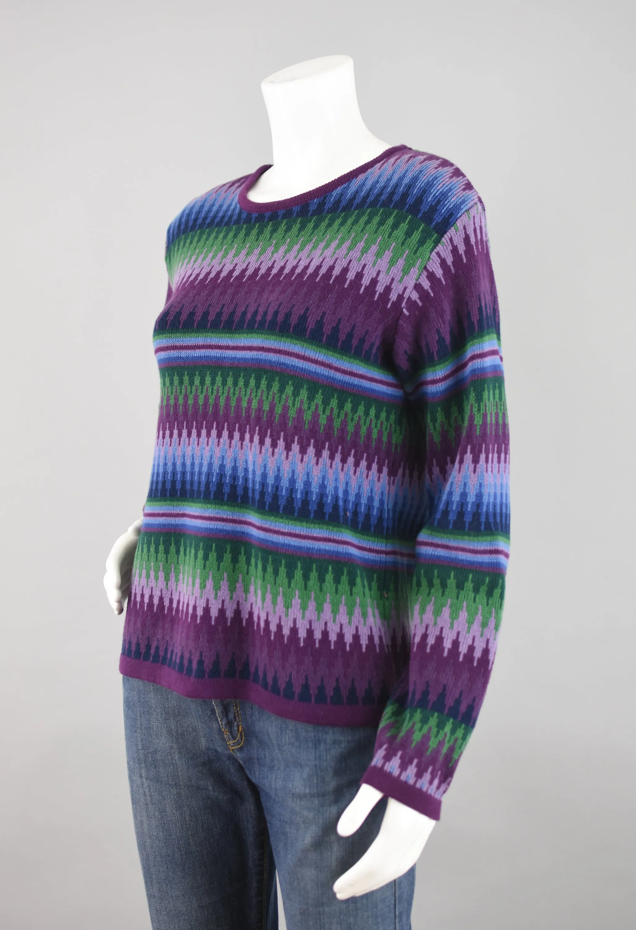 90s Purple & Blue Chevron Sweater Women's Small - Medium