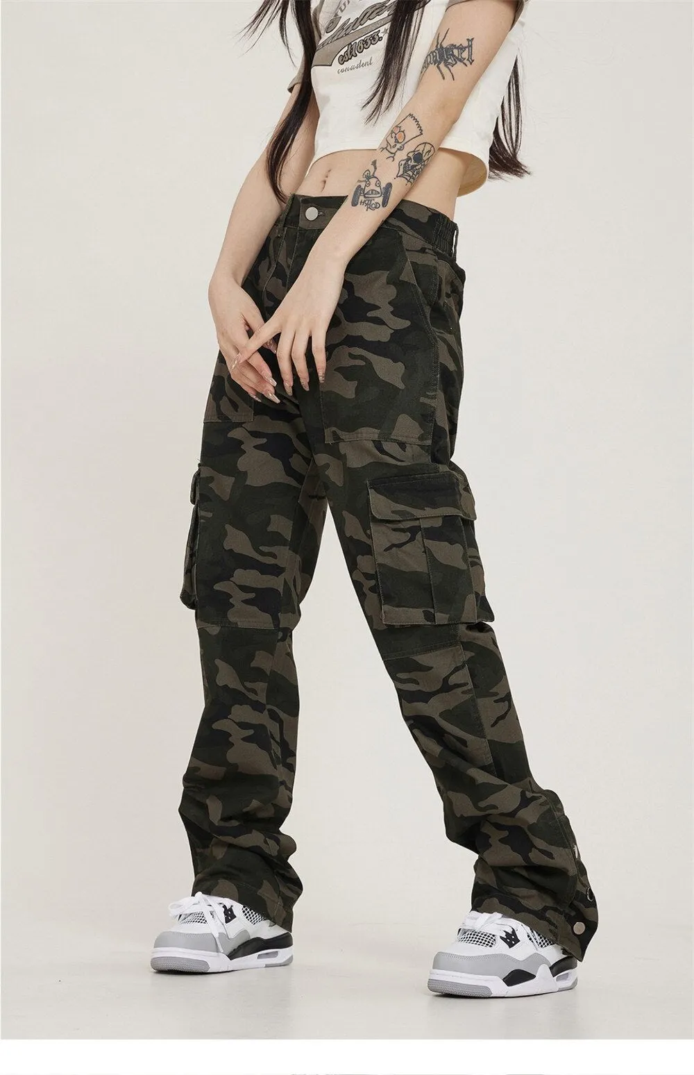 AM23 Straight Camo Cargo Pants