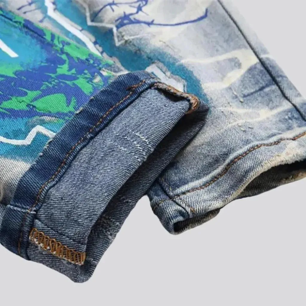 Light-wash vintage jeans
 for men