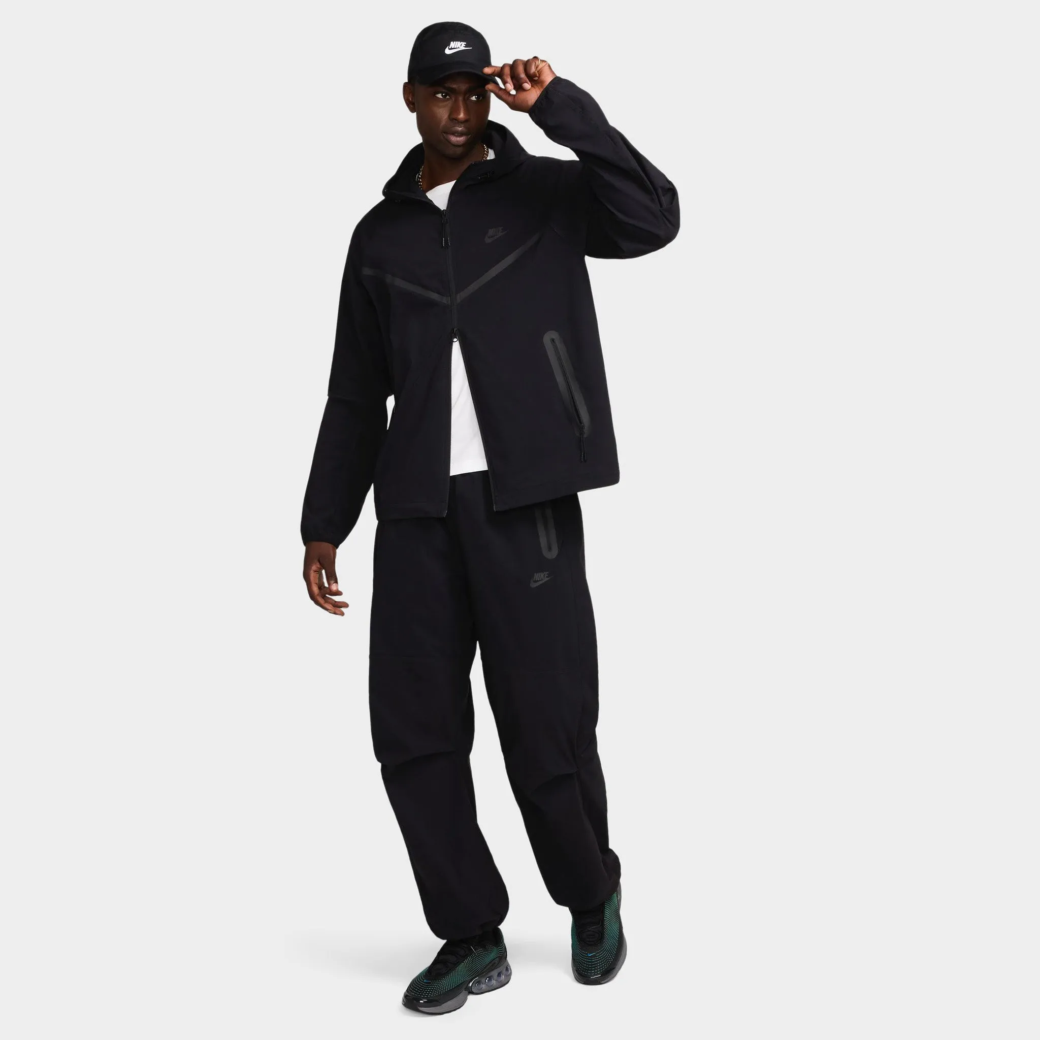 Nike Sportswear Tech Full-Zip Woven Windrunner Jacket Black / Black - Black