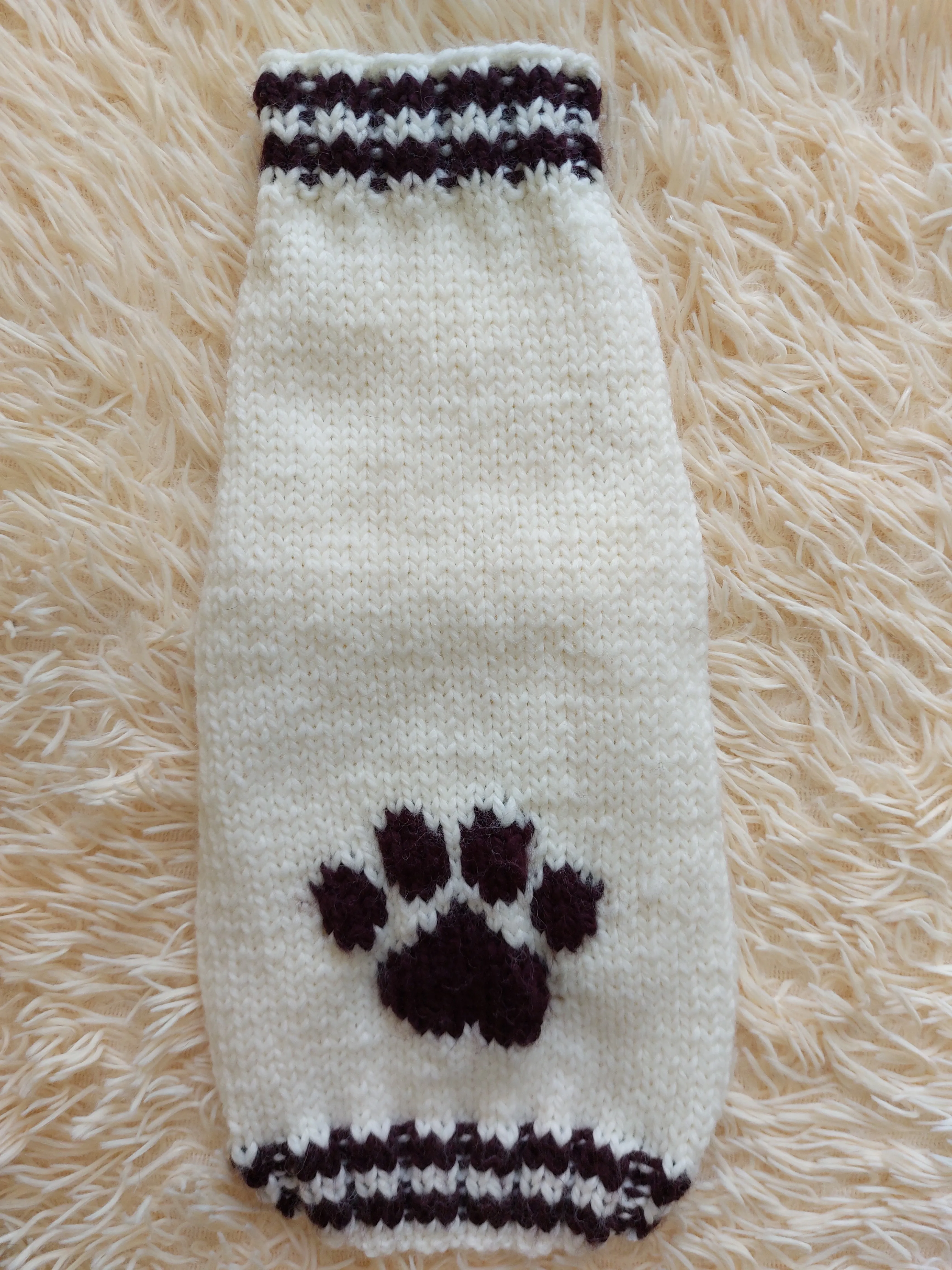 Sweater outfit wool winter for pets dog dachshund with paw