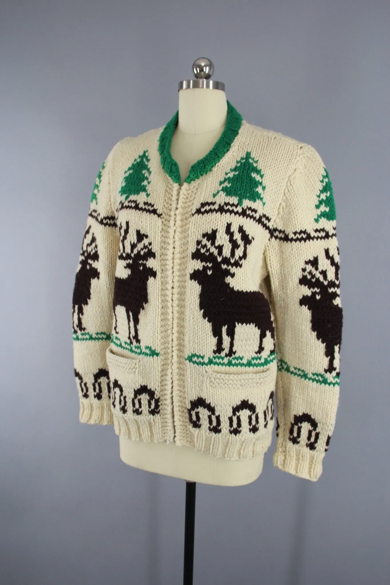 Vintage 1950s Cowichan Cardigan Sweater / Reindeer Deer / Holiday Snowflake Sweater