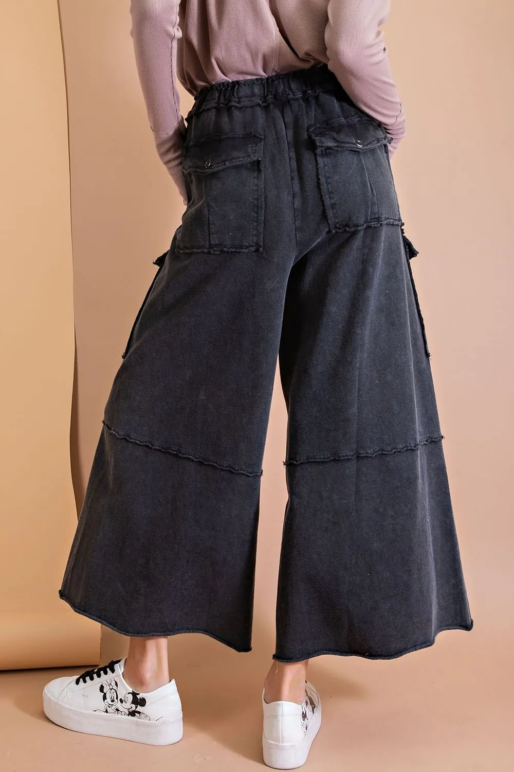 Wide Leg Cargo Pants