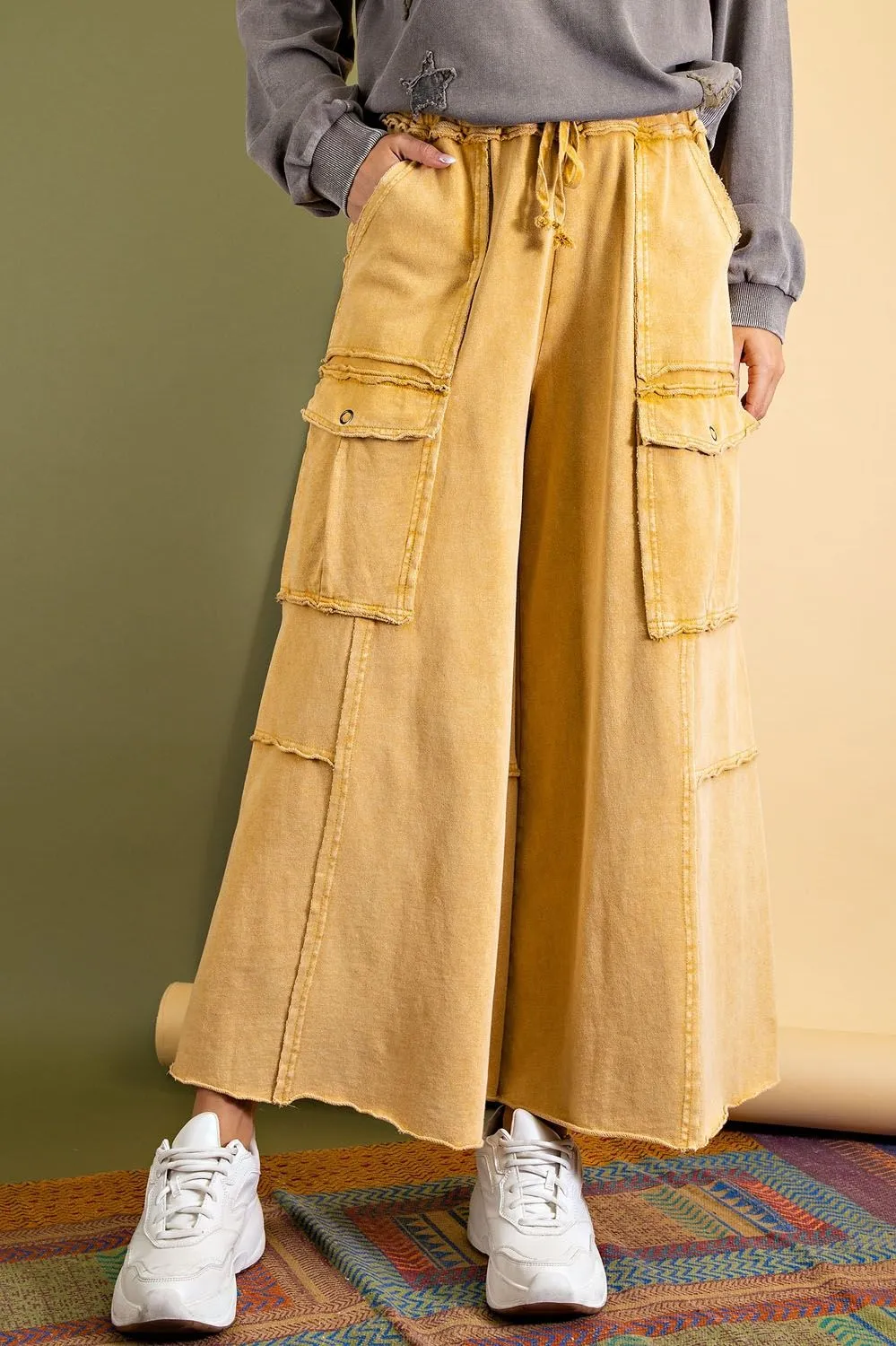 Wide Leg Cargo Pants