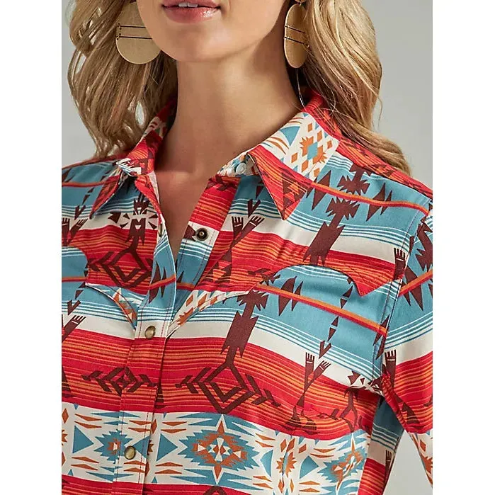 WOMEN'S WRANGLER RETRO® HORIZONTAL GEO SNAP SHIRT IN BLUE/MULTI